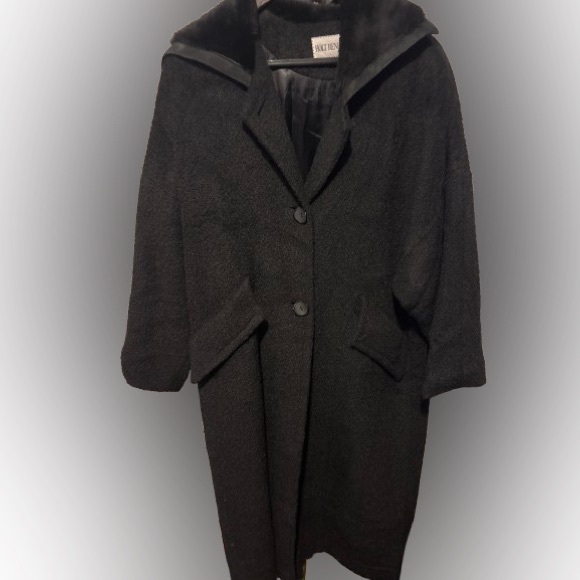 Holt Renfrew Made in Canada Mohair Wool Blend Coat - Picture 3 of 10